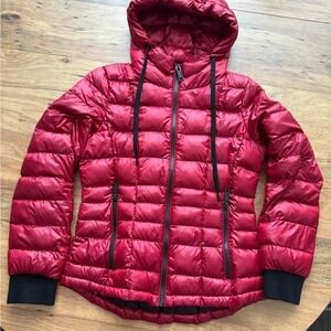 Calvin Klein Packable Lightweight Premium Down Puffer Jacket Red Womens small